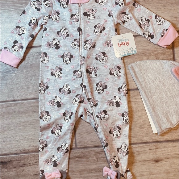 NWT Baby Disney Minnie Mouse Romper Size: 9M Color: Gray - Picture 1 of 11